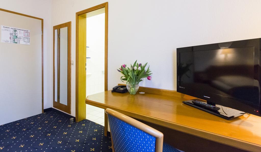 Hotel Eydt Kirchheim Kirchheim  Buitenkant foto