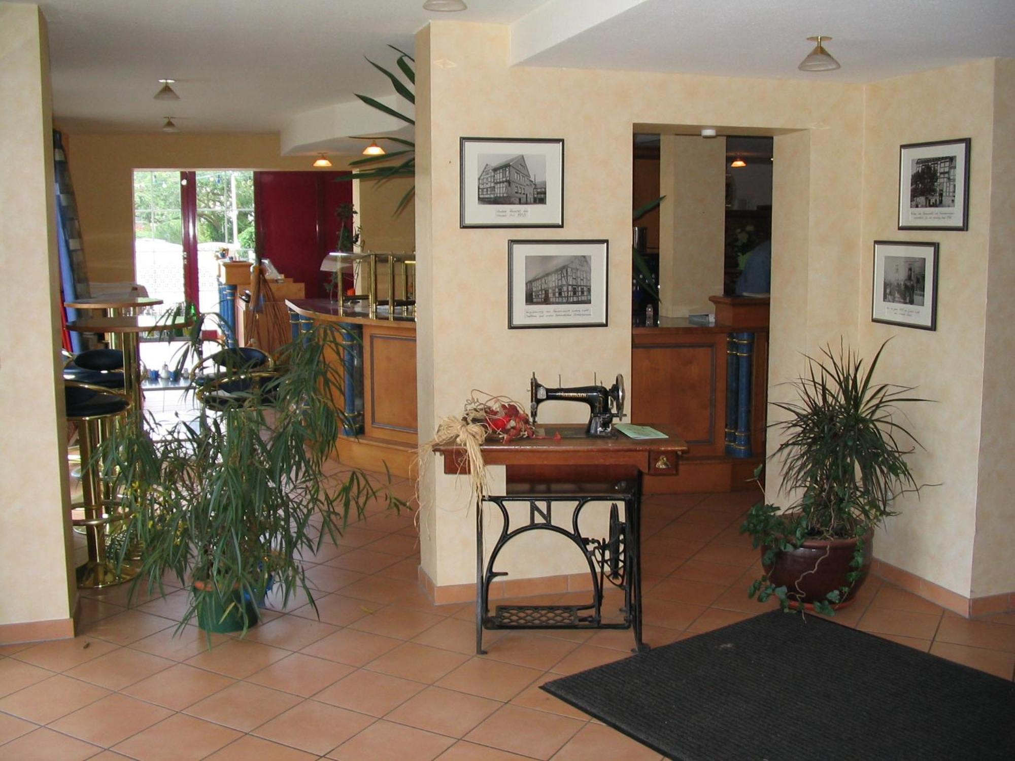 Hotel Eydt Kirchheim Kirchheim  Buitenkant foto